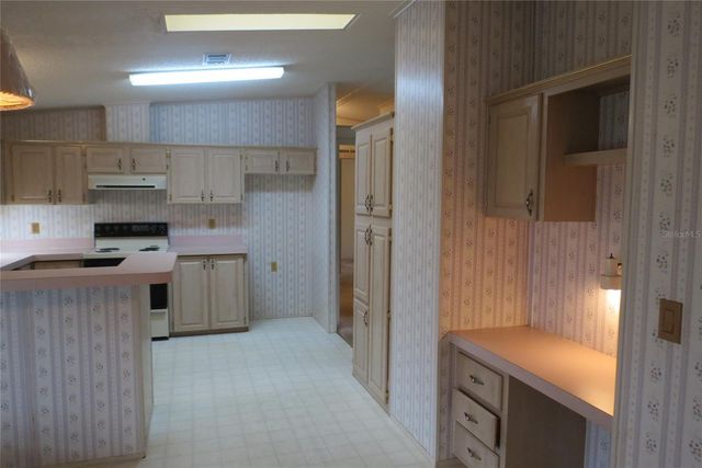 36603 JODI AVENUE, Zephyrhills, FL 33542