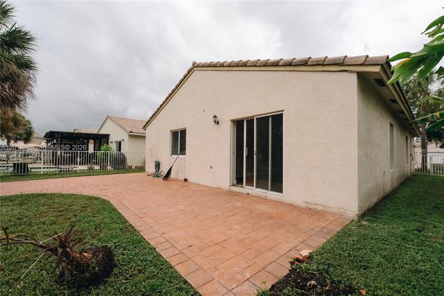 4595 SW 125th Ln, Miramar, FL 33027