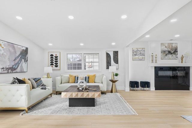 6924 Bollinger Road, San Jose, CA 95129