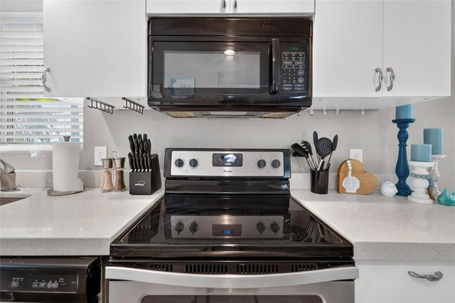 3720 W ELROD AVENUE, Tampa, FL 33611
