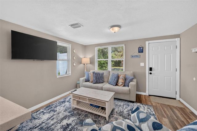 3720 W ELROD AVENUE, Tampa, FL 33611