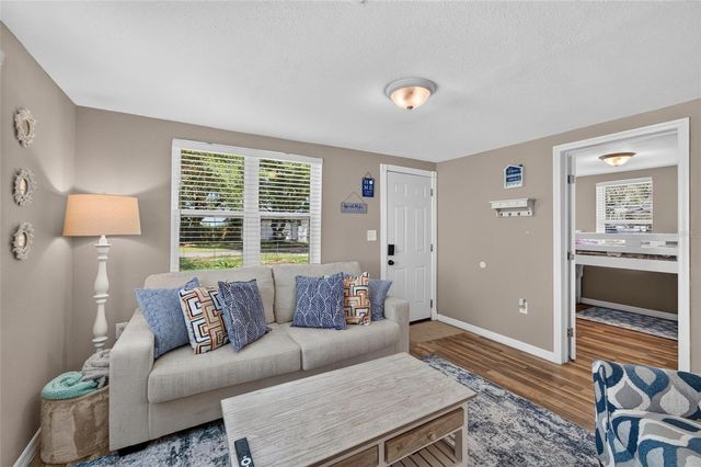 3720 W ELROD AVENUE, Tampa, FL 33611