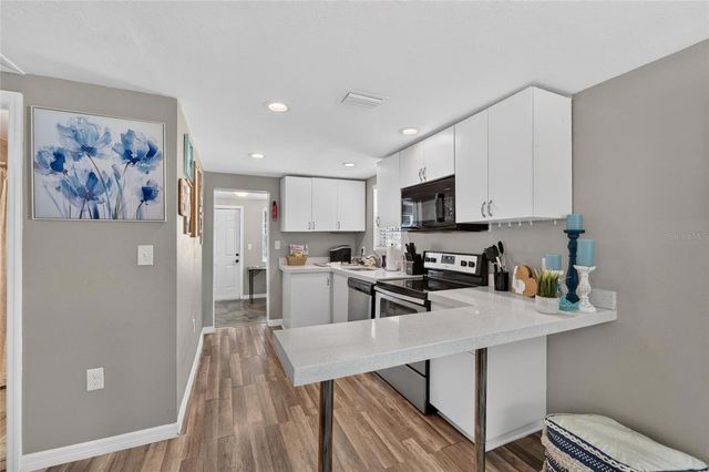 3720 W ELROD AVENUE, Tampa, FL 33611