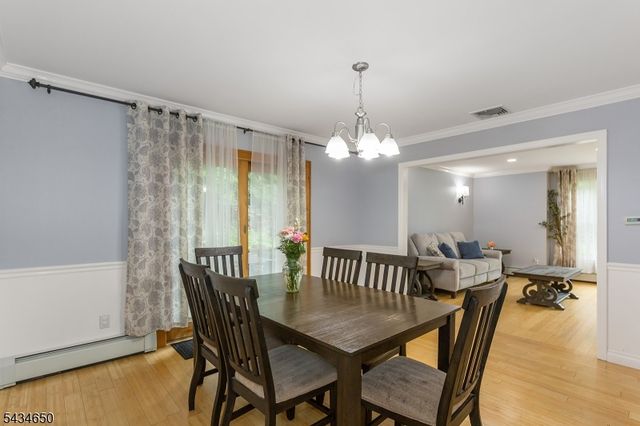 596 Terhune Dr, Wayne Twp., NJ 07470