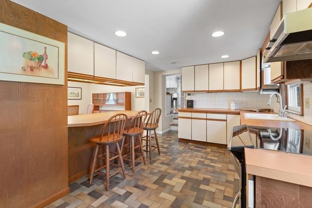 278 Purchase Street, Milford, MA 01757