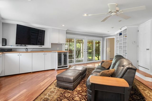 278 Purchase Street, Milford, MA 01757