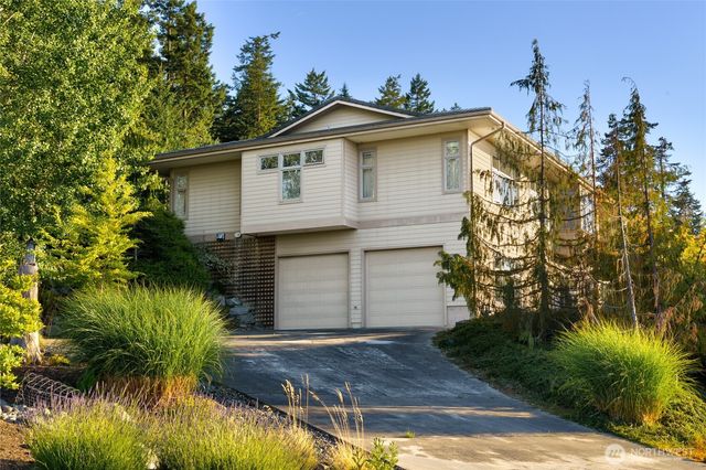 1608 Georgia Place, Anacortes, WA 98221