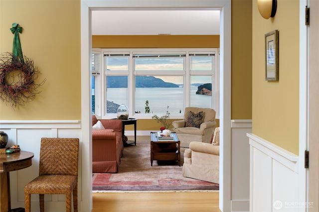 1608 Georgia Place, Anacortes, WA 98221