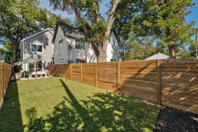 1807 Haskell ST A, Austin, TX 78702