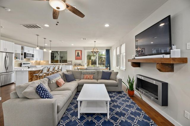 1807 Haskell ST A, Austin, TX 78702