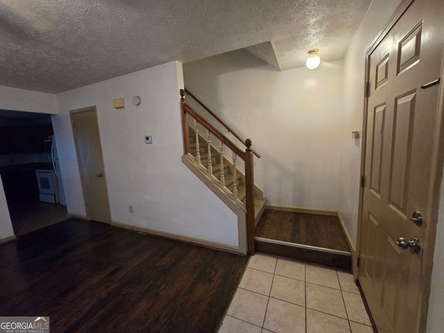 1685 Hunting Creek Drive SE, Conyers, GA 30013