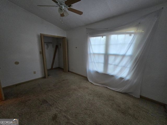 1685 Hunting Creek Drive SE, Conyers, GA 30013