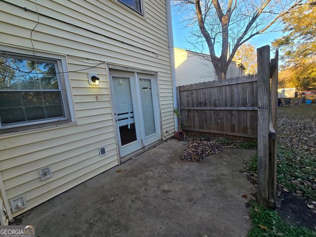 1685 Hunting Creek Drive SE, Conyers, GA 30013