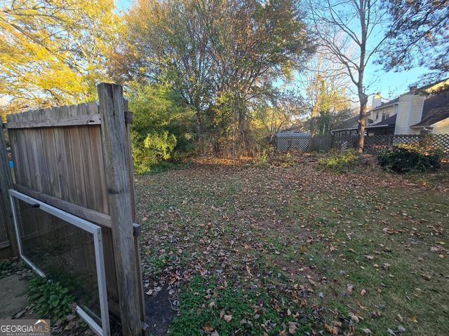 1685 Hunting Creek Drive SE, Conyers, GA 30013