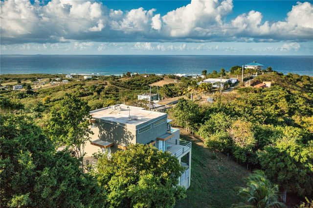 160 CALLE COLINA, Vieques, PR 00765