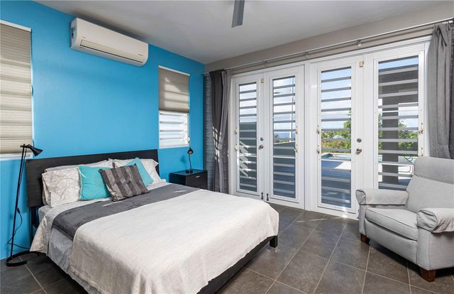 160 CALLE COLINA, Vieques, PR 00765