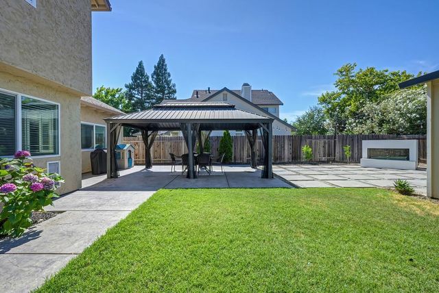 1010 Baquera Ct, Roseville, CA 95678
