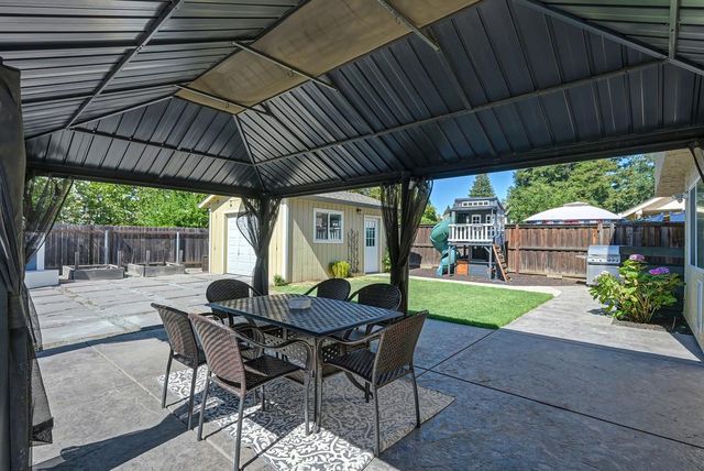 1010 Baquera Ct, Roseville, CA 95678