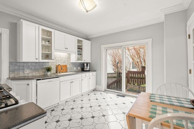 46 Warwick Street, Quincy, MA 02170