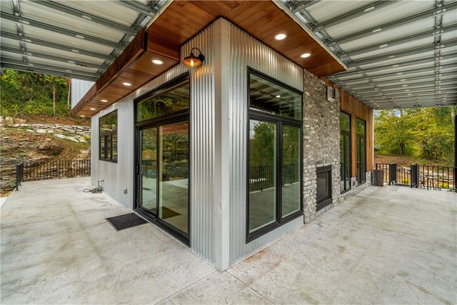 16103 & 16107 E Highway 12, Rogers, AR 72756