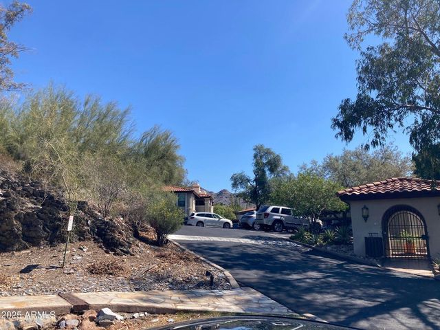 7557 N Dreamy Draw Drive 276, Phoenix, AZ 85020