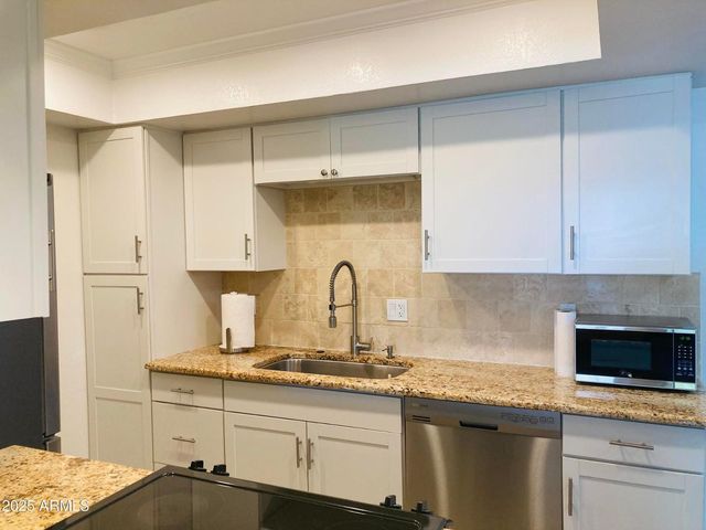 7557 N Dreamy Draw Drive 276, Phoenix, AZ 85020