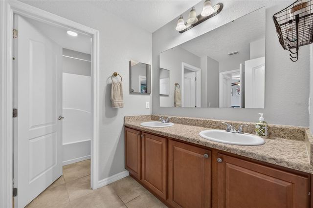 24529 WOODHILL COURT, Sorrento, FL 32776