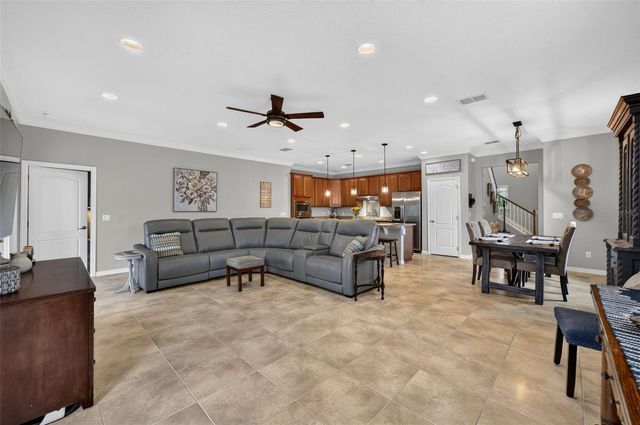24529 WOODHILL COURT, Sorrento, FL 32776