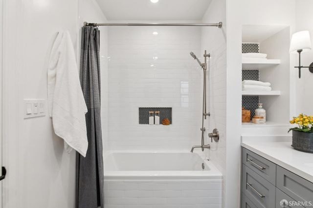 1427 21st Avenue, San Francisco, CA 94122