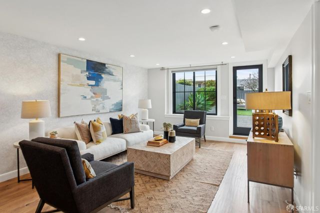 1427 21st Avenue, San Francisco, CA 94122