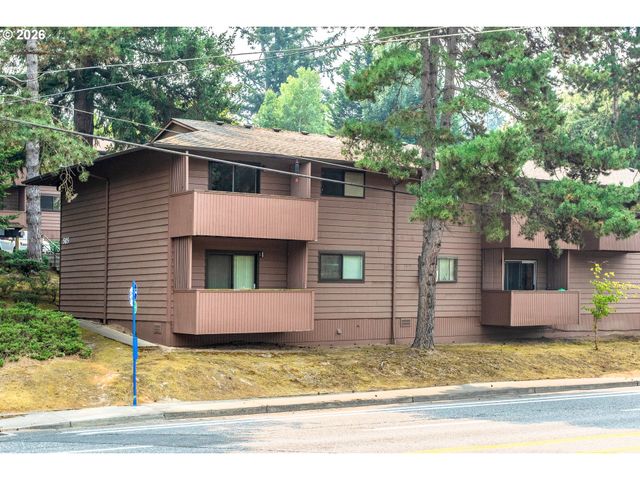 5005 Sw MITCHELL St 13, Portland, OR 97221