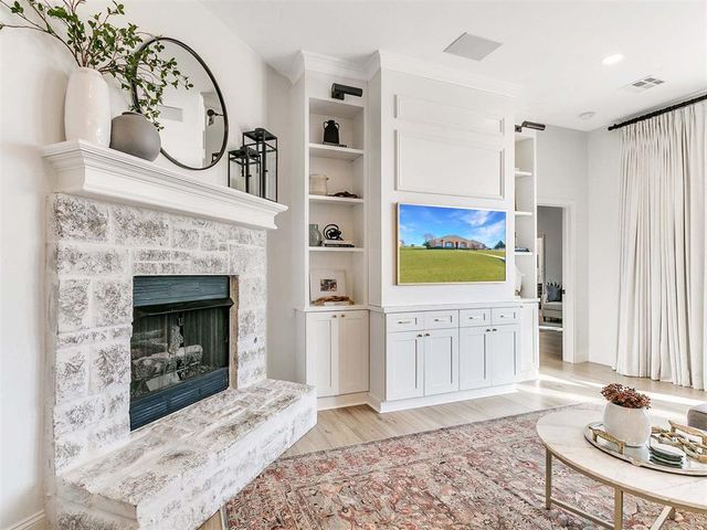 20300 Antler Farms Drive, Edmond, OK 73012