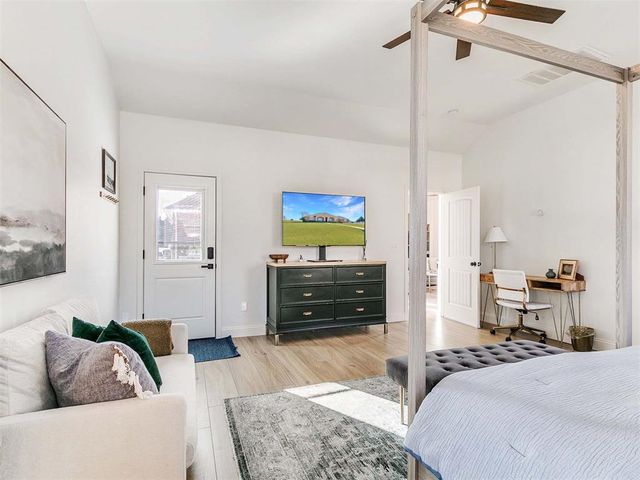 20300 Antler Farms Drive, Edmond, OK 73012