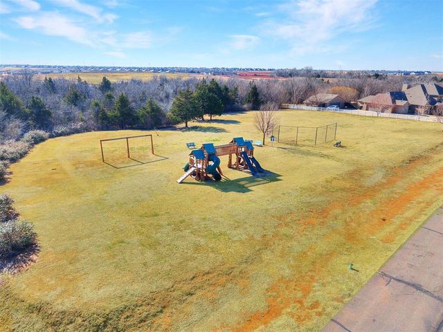 20300 Antler Farms Drive, Edmond, OK 73012