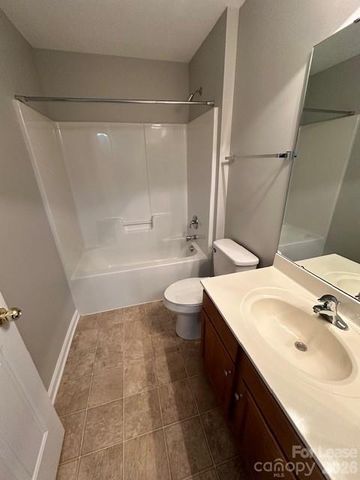5205 Berkeley Estates Drive, Charlotte, NC 28277