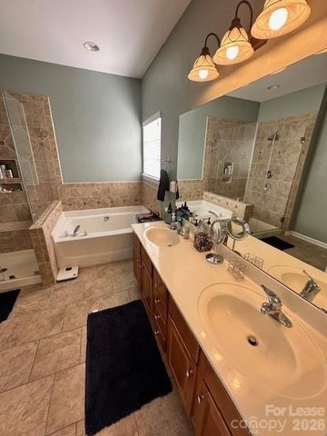 5205 Berkeley Estates Drive, Charlotte, NC 28277