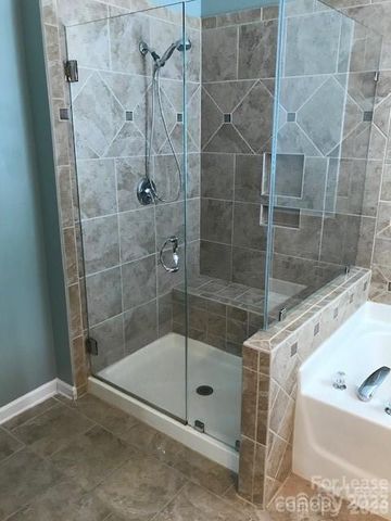 5205 Berkeley Estates Drive, Charlotte, NC 28277