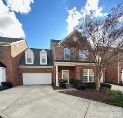 5205 Berkeley Estates Drive, Charlotte, NC 28277