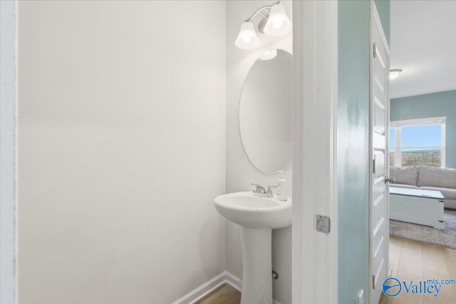 159 Story Ray Drive, New Market, AL 35761