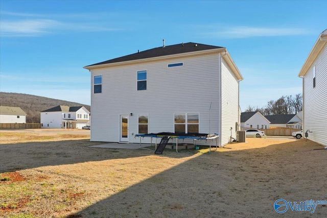 159 Story Ray Drive, New Market, AL 35761