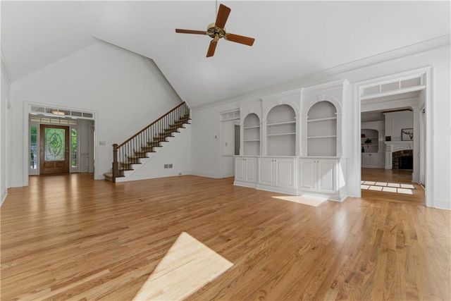 1911 Leonidas Trail NW, Marietta, GA 30064