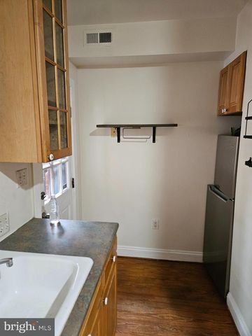 801 S BETHEL ST, Baltimore, MD 21231