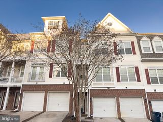 1832 CEDAR COVE WAY #2-4B, Woodbridge, VA 22191