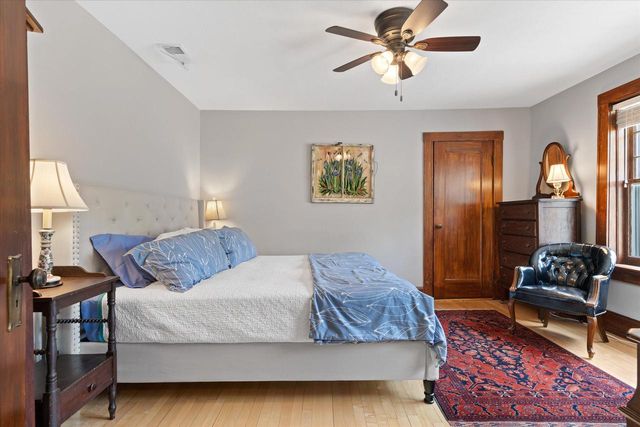 N65W5716 Columbia ROAD, Cedarburg, WI 53012