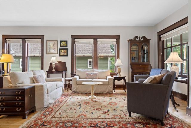 N65W5716 Columbia ROAD, Cedarburg, WI 53012