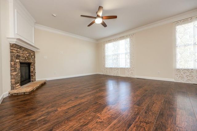 7835 Kiverton Place, Atlanta, GA 30350