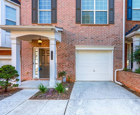 7835 Kiverton Place, Atlanta, GA 30350