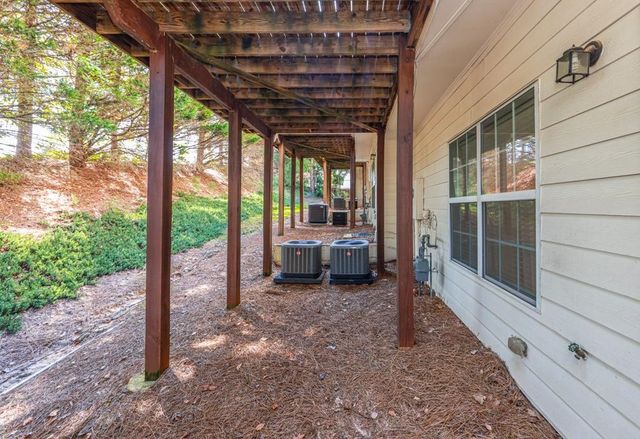 7835 Kiverton Place, Atlanta, GA 30350