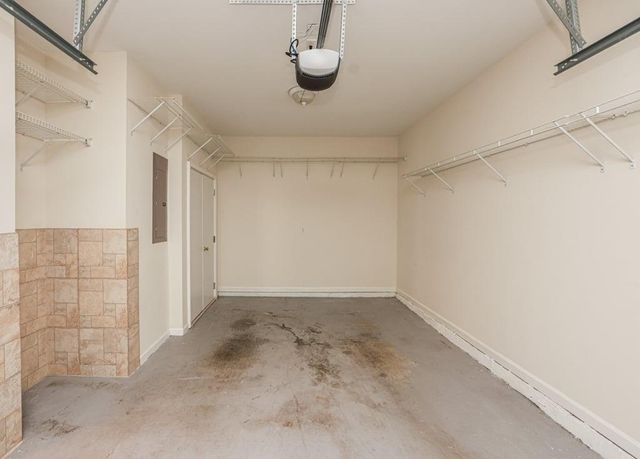 7835 Kiverton Place, Atlanta, GA 30350