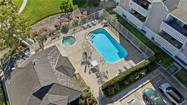 7814 Orchid, Huntington Beach, CA 92648